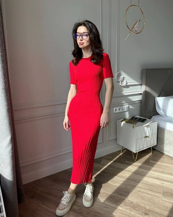 Красное платье,(кызыл койлек)