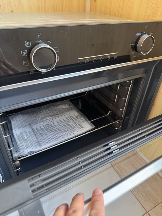 Духовой шкаф Beko
