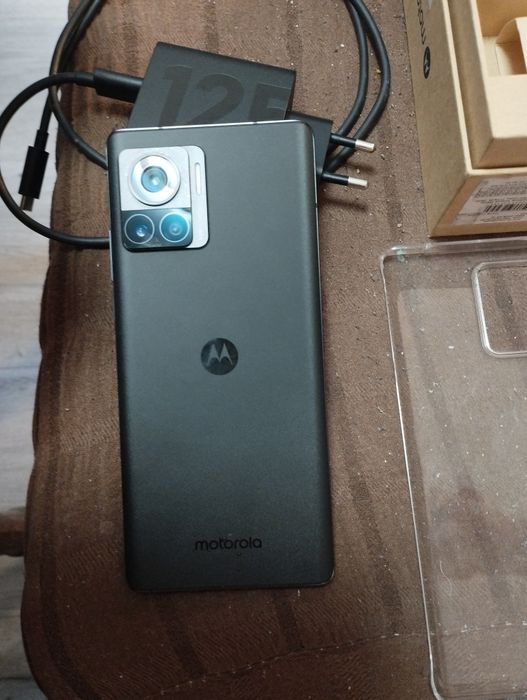 Motorola edge 30 ultra