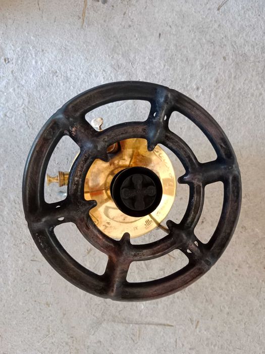 Продам старинный керосиновый примус