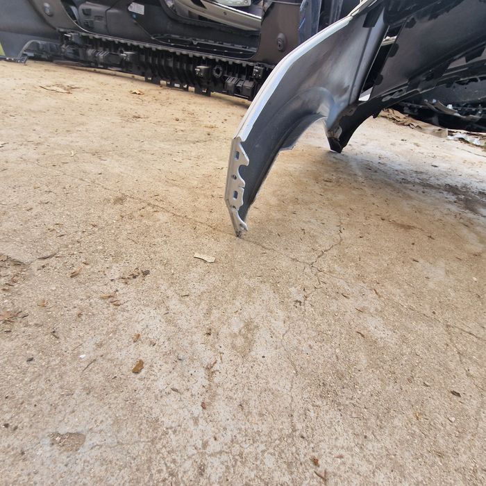 Skoda Enyaq 2022 предна броня 3бр.