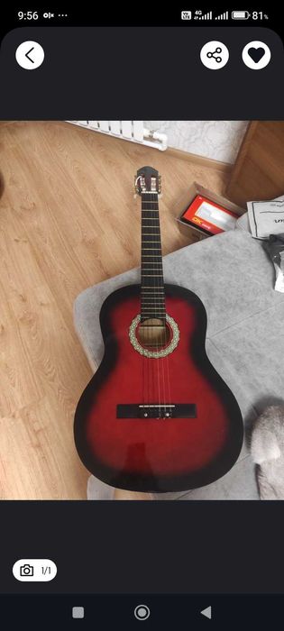 Классная  гитара 6 струнная