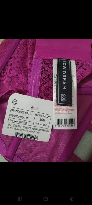 corset din dantela fucsia LC Waikiki