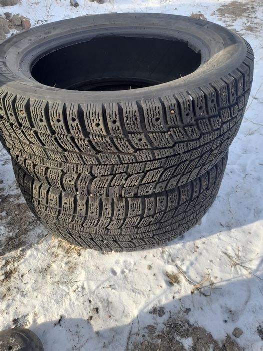 продам резину зимнею