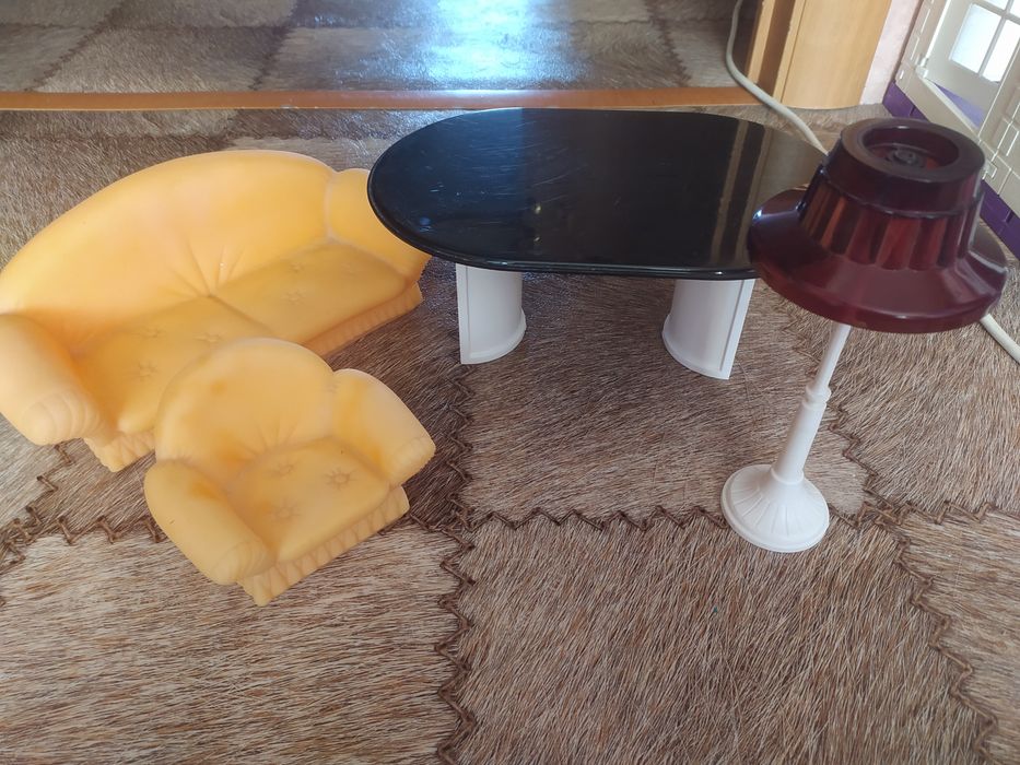 Продам домик для кукол