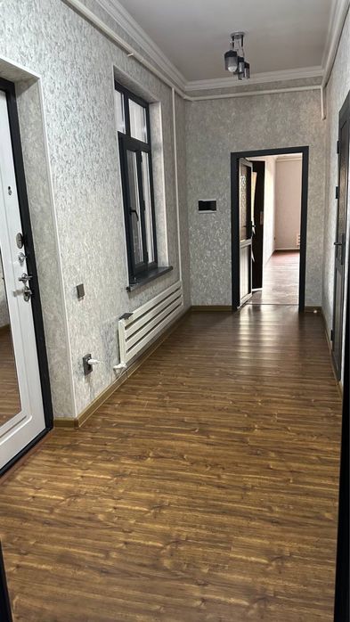 Кўчиб киришга тайёр уй сотилади. Катта ховлили, арзон ва қулай жойда