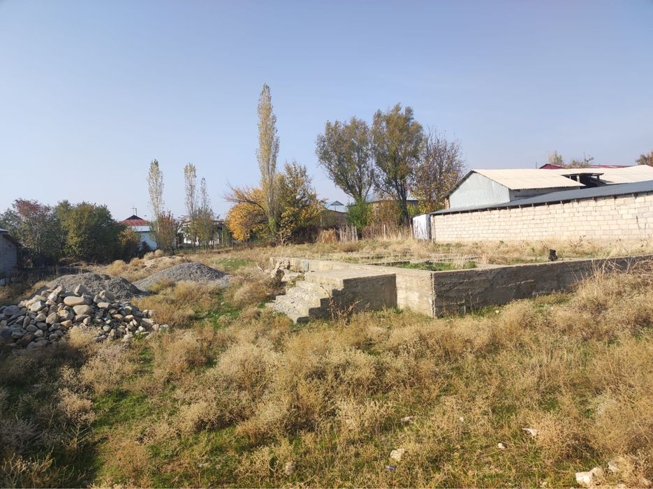 Продаеться участок 15 соток