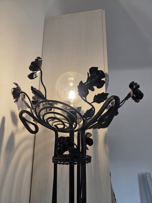 Lampadar Fier Forjat Vintage
