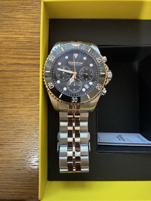 Продавам мъжки часовник Quantum