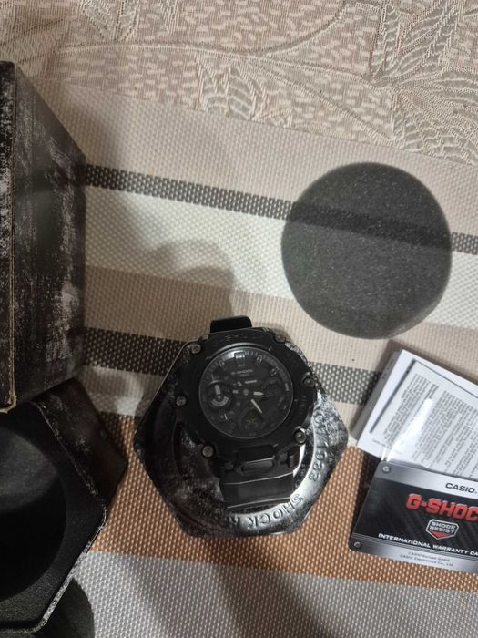 Часовник Casio G-SHOCK