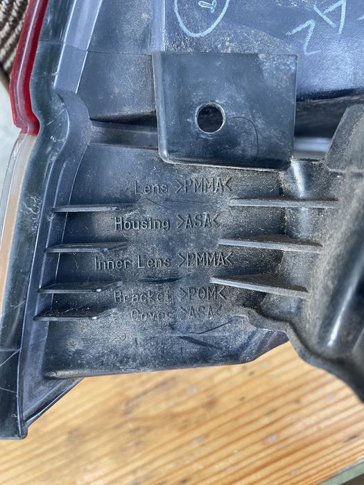 Оригинални стопове за субару outback/ Legacy