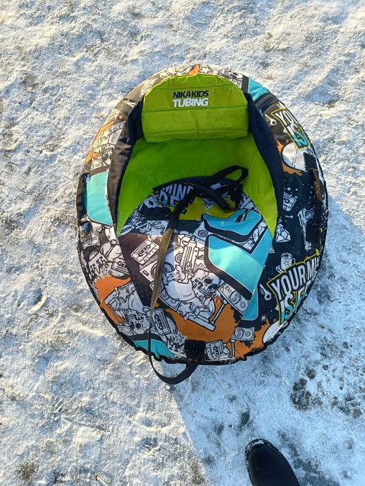 Продается тюбинг со спинкой!