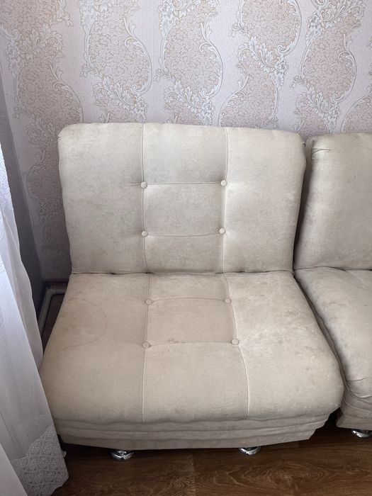 продается диван и кресло