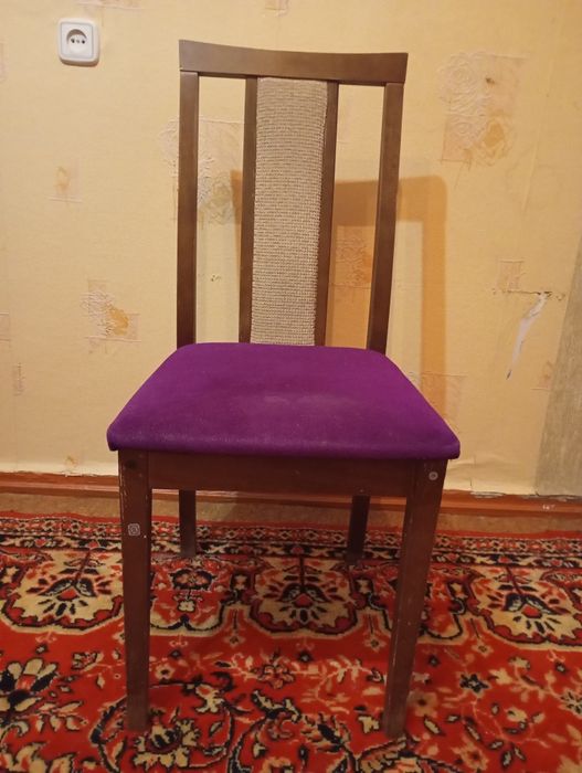 Продаю стулья под рестоврацию