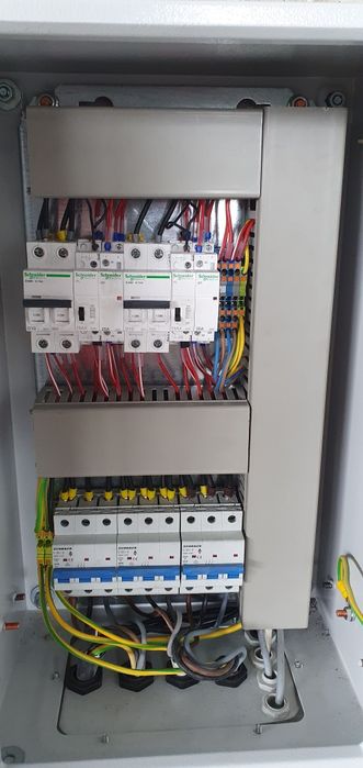Electrician , prestez servici instalatii și automatizari