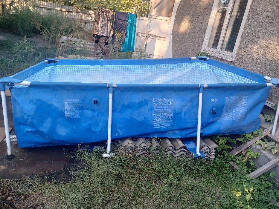 Продам бассейн б/у