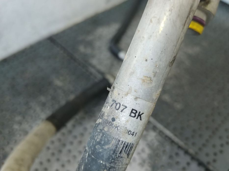 conducta clima ac  2.0 tdi bpw audi a4 b7 8e0260707bk