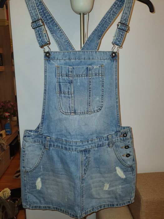 Salopeta blugi jeans cu fusta Cropp, M, noua