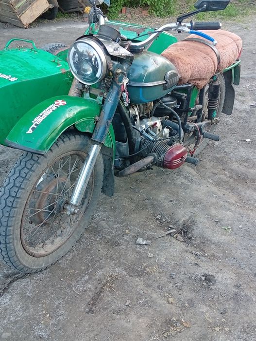 Продам мотоцикл Урал