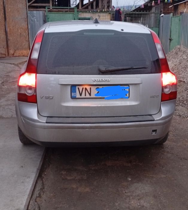 Vând volvo v50 motorina