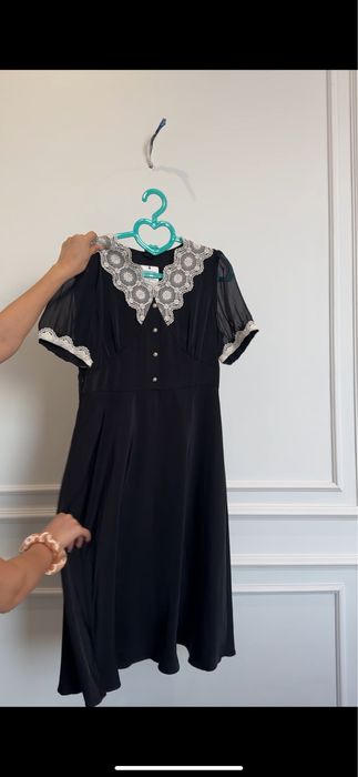 Платье женское