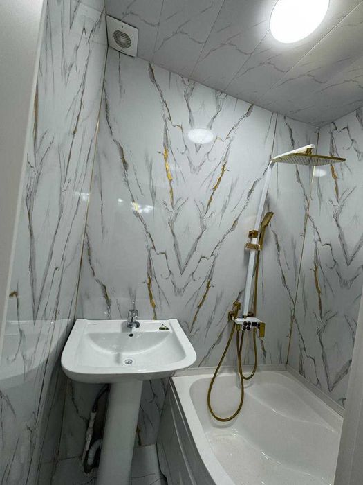 Себзорда 3 хонали, евроремонт килинган квартира сотилади