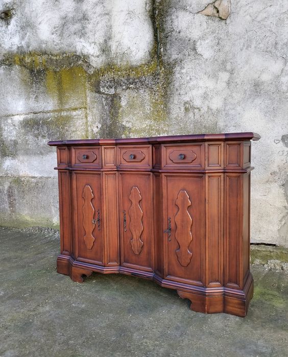 Comodă veche  Italia /Servanta