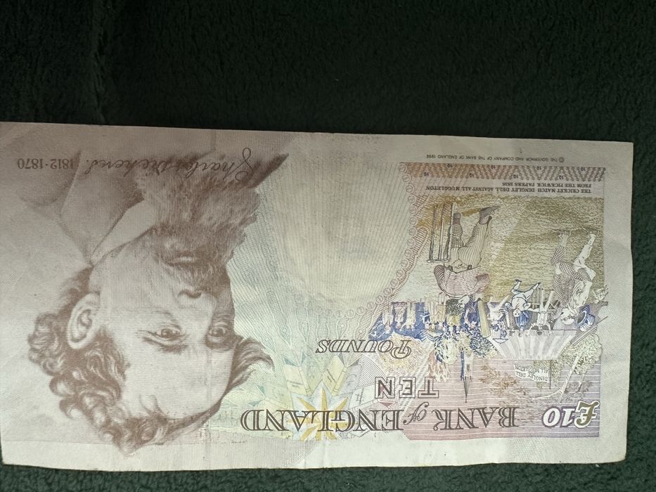 Bancnota 10 lire sterline