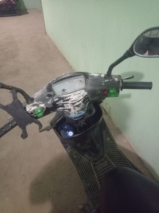 Skuter sotiladi benzinlik 50 kubalik