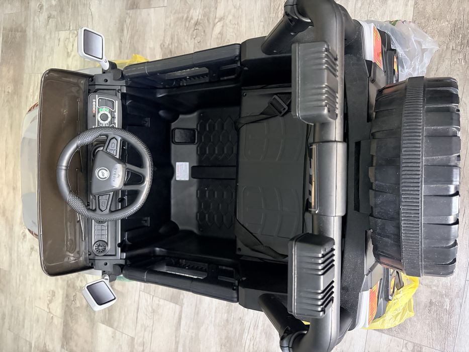 OCIE Джип акумулаторен 12V HEET SUPER с родителски контрол Сив