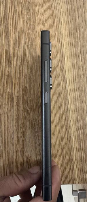 Galaxy Samsung s24 ultra 12/256 gb ozu obmen yoq