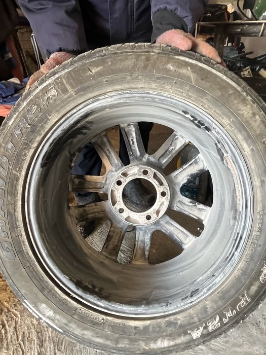 Диска с покрышкой LX 570