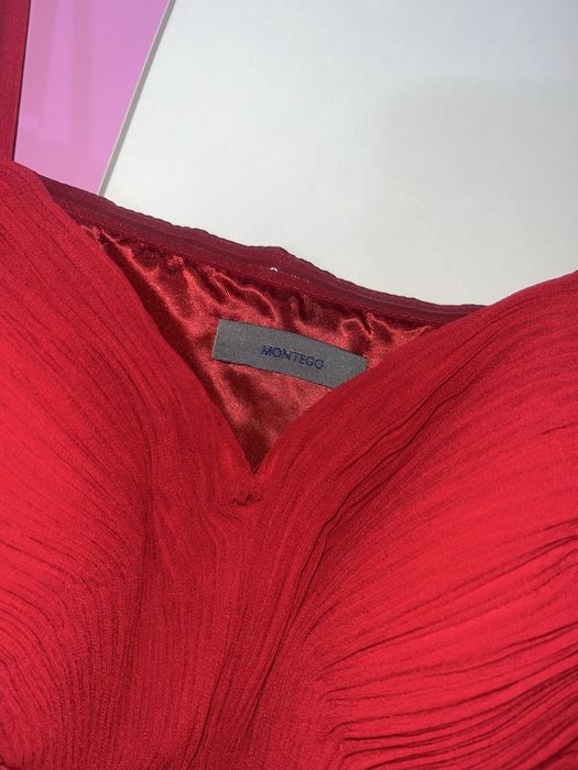 rochie rosie eveniment