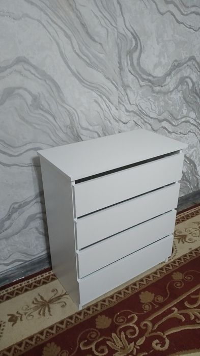 Камод,белый 62см/33см/73см
33см
73см