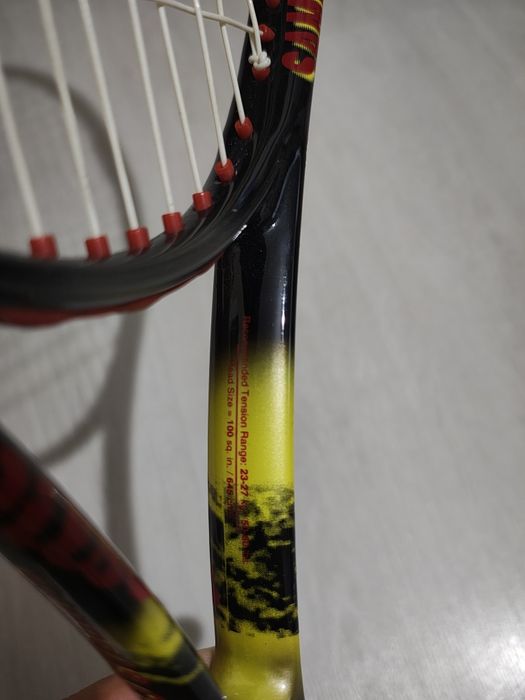Vând racheta tenis Wilson