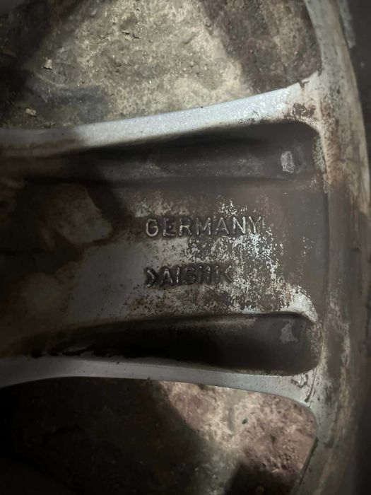 Продавам джанти BMW