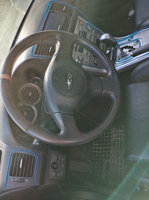 Subaru Legacy 2.0 R