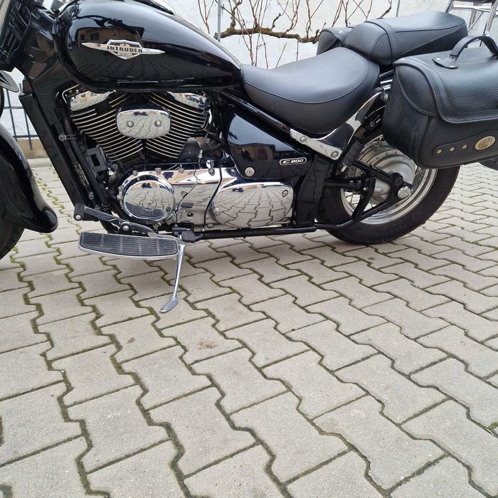 Suzuki Intruder VL 800 impecabil
