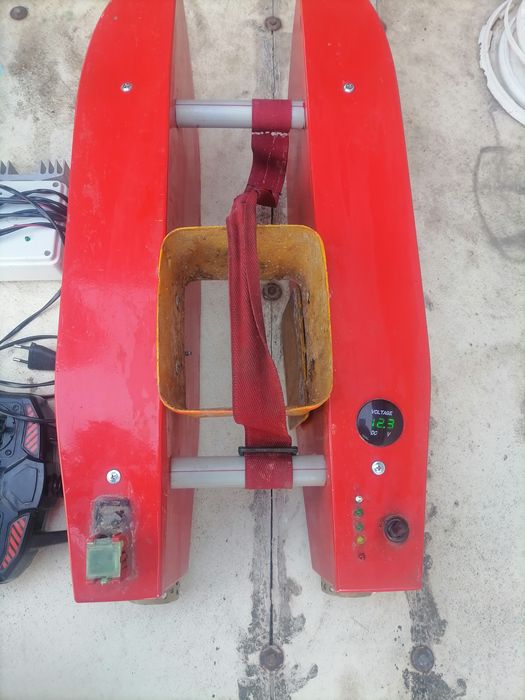 Лодка за захранка