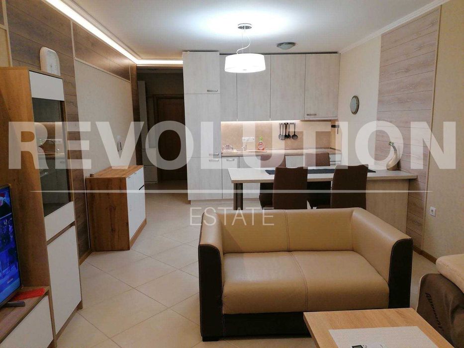 ТОПЪЛ ДВУСТАЕН апартамент в м-т Траката!