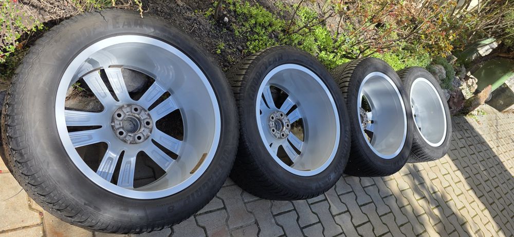 Roti complete pe 20 IMPECABILE, jante, genti, jenti gama vag.
Audi Q7,