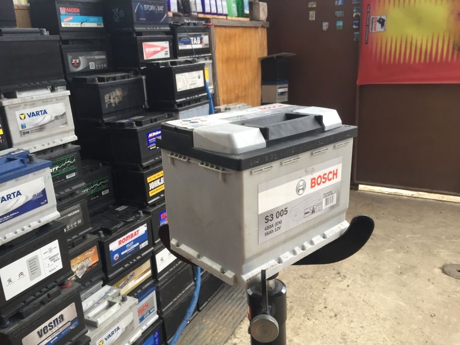 акумулатор 56 ач,гаранция,доставка приспадане за стар акумулатор