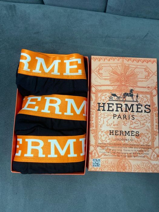 Boxeri Hermes   .