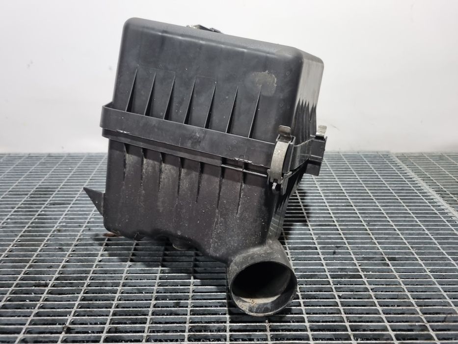 Carcasa filtru aer Toyota Rav 4 IV 2.0 Diesel - (1492)
