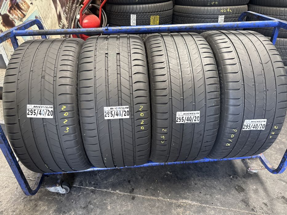 295/40/20 Michelin
