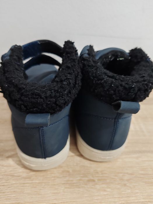 Ghete mărime 27 îmblănite