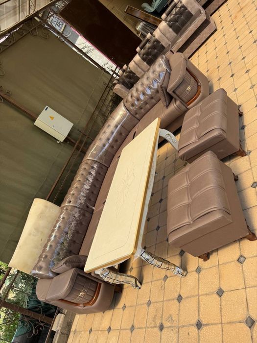 ЧЕСТИР . Бизда сифатли юмшоқ қулай бурчаклар .