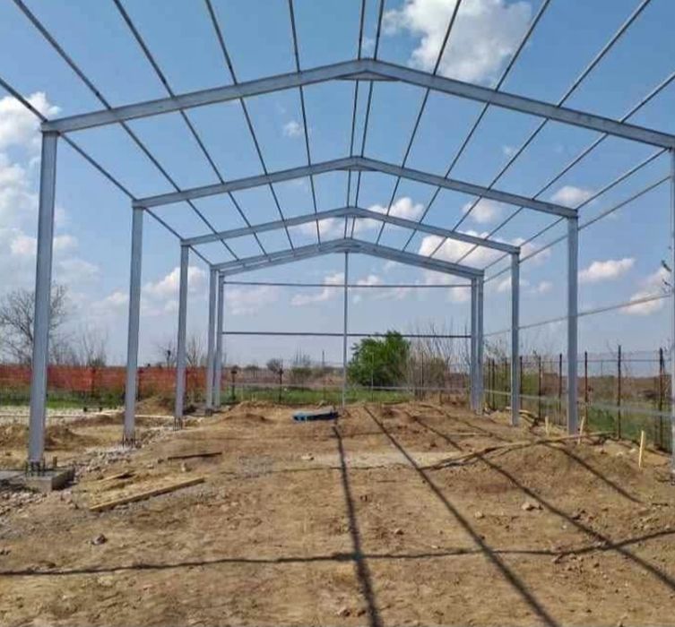 Vindem și confecționăm hale metalice orice lățime orice lungime pe bază de comandă și pe contract avem profile pe stoc avem țeavă tubing pentru saivan