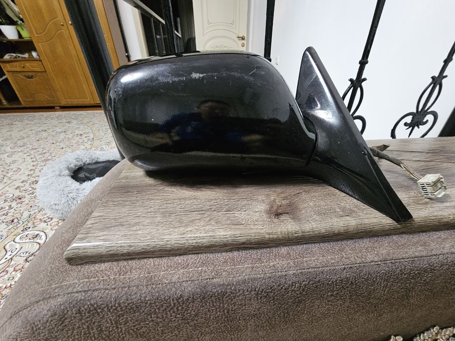 Зеркало от Toyota Windom