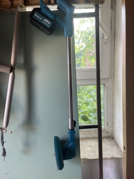 Электро пила на акумульторе